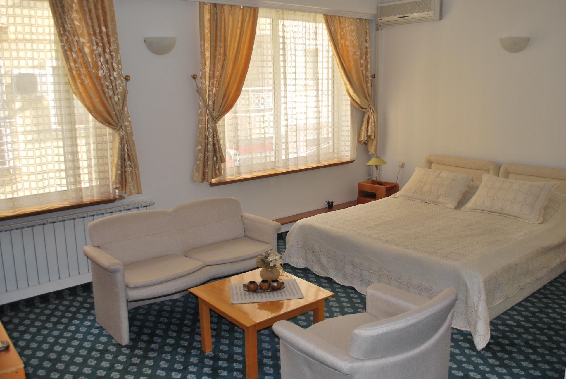 Hotel Residence Inn سكوبجي المظهر الخارجي الصورة