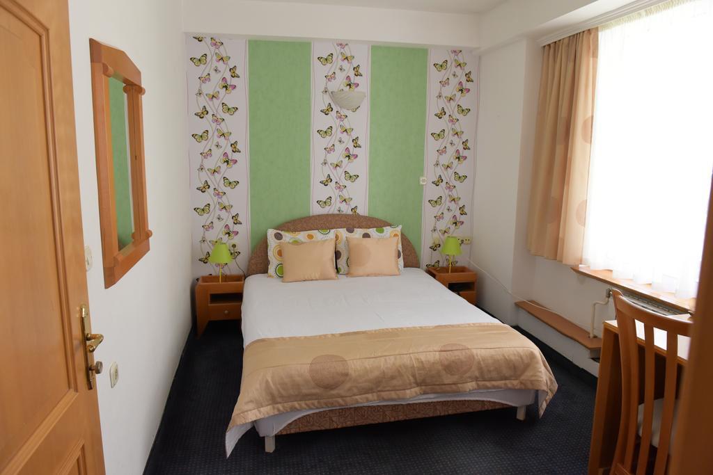 Hotel Residence Inn سكوبجي المظهر الخارجي الصورة